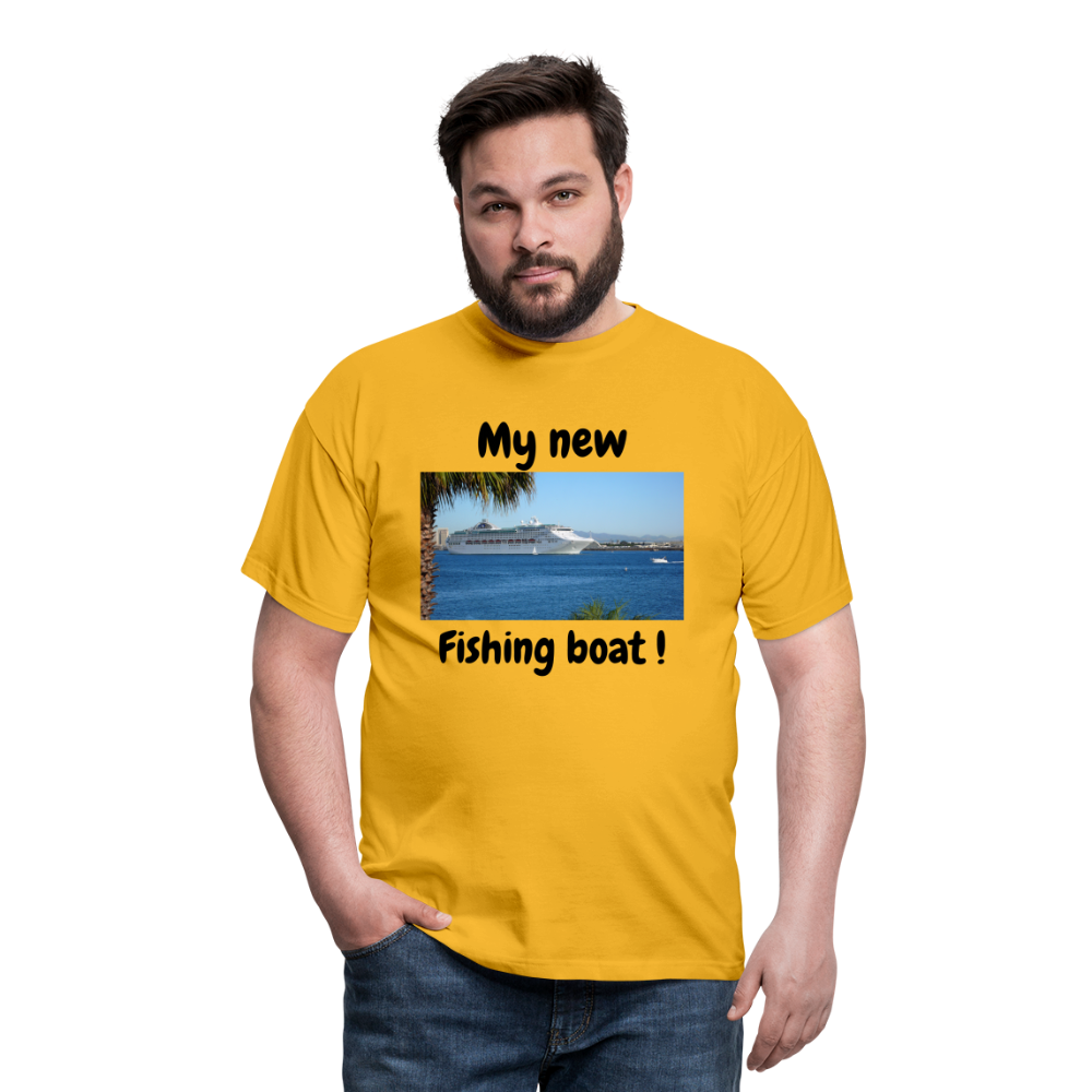T-shirt herr båt. - yellow